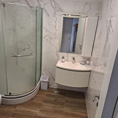 Igor Apartament *